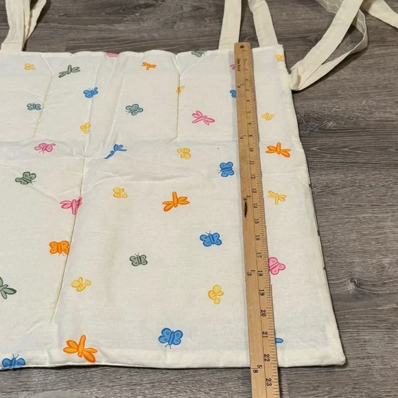 Vintage Winnie the Pooh Diaper Caddy Butterfly scene Disney Nursery organizer - Picture 4 of 5